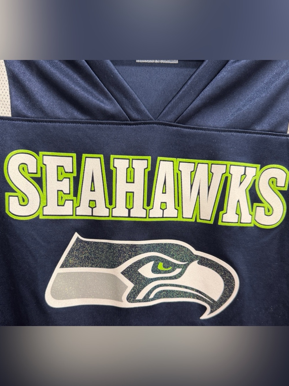 NFL Team Apparel | Women’s Seahawks V-Neck Short-Sleeve Jersey, Size M - Picture 4 of 14